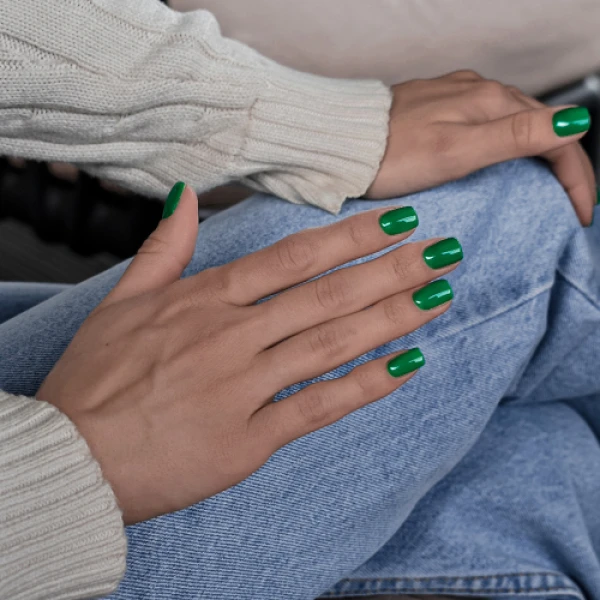 Gel polish - emerald #338
